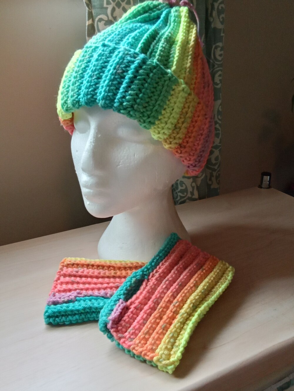 Hand Made OOAK 2 Chunky Knitted Messy Bun Hat And Hand Warmers NO Fuss Washer